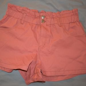 Corral link shorts